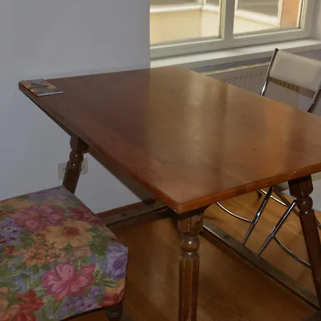 Lejlighed Mit Einem Schlafzimmer